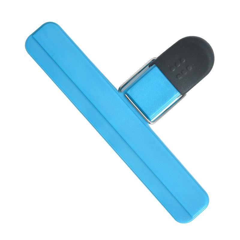 Moisture-Proof Food Bag Sealer Clips In Small and Large Sizes for Snacks, Tea, and Milk Powder