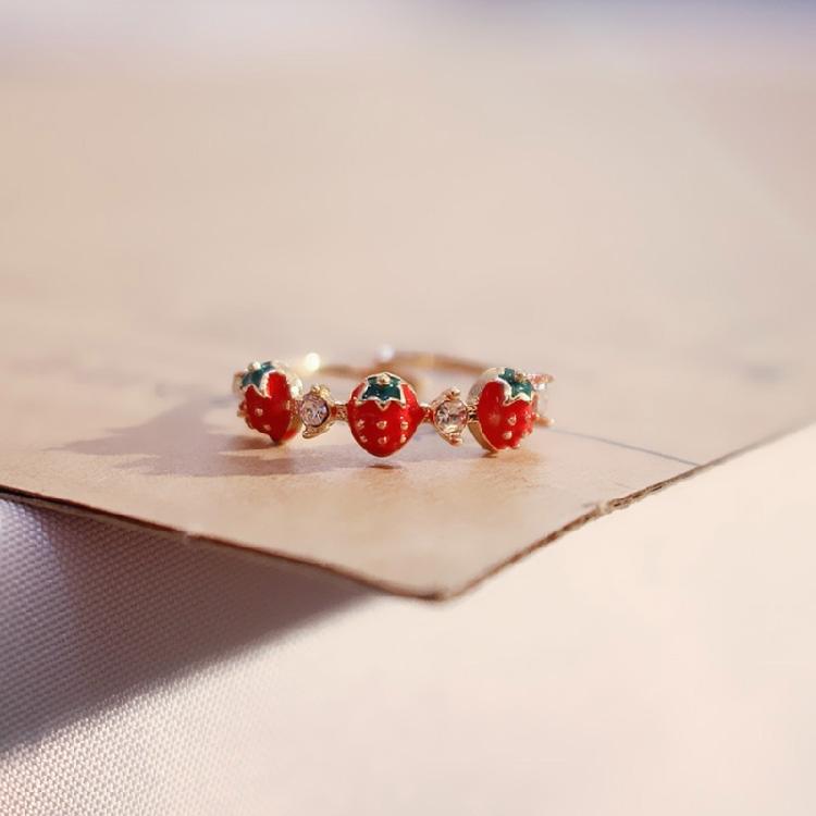 Delicate Strawberry Inspired Adjustable Ring With Faceted Cubic Zirconia Stones Polished Copper Base Fashionable Everyday Accessory