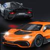 Modello di auto sportiva in lega Benzs One in scala 1/18 Diecast Metallo Concept Veicoli da corsa Modello di auto Simulazione suono e luce Giocattoli per bambini Regalo