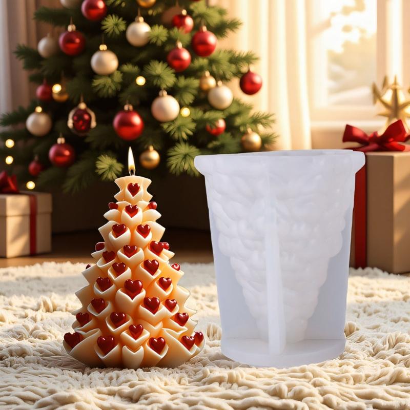 Heart Carved Christmas Tree Shape Silicone Molds for Candle Soap Christmas Candle Silicones Mould For Holiday Decoration