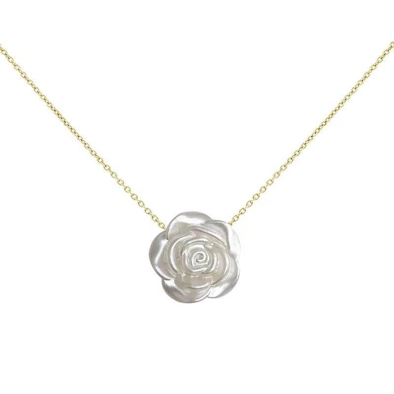 Cold Wind White Rose Pendant Necklace, Flower Simple Temperament Collarbone Chain Woman