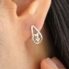 BELLOOGGI Two Heart In Curve Earring
