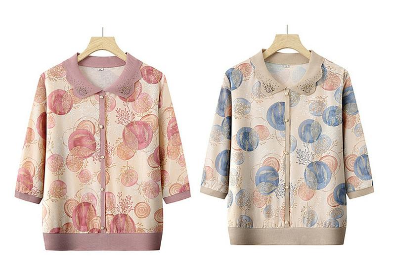 Mom's Spring & Summer Ice Silk 3/4 Sleeve Printed Lapel Top for 50-60 Year Old Women