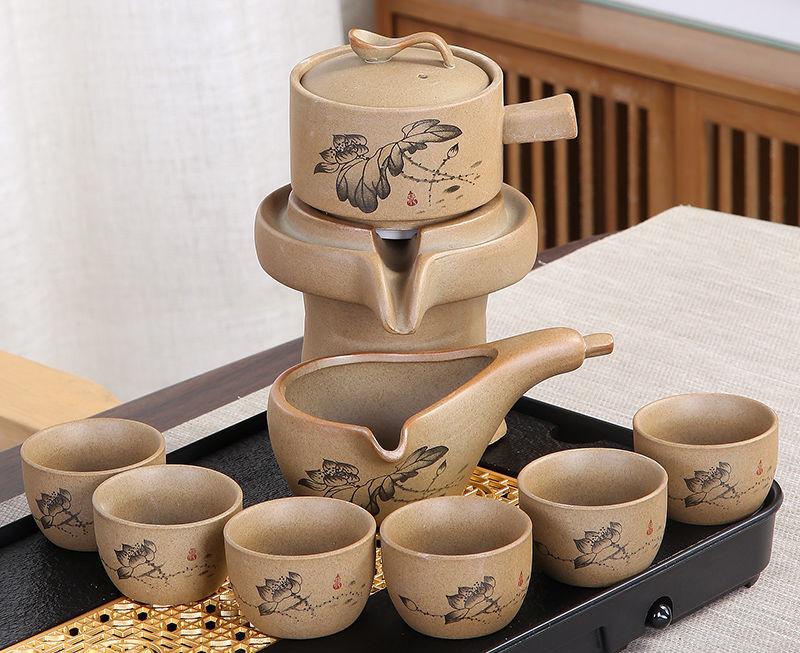 8-teiliges Set Halbautomatische Teesets Chinesisches Keramik-Teeset aus lila Ton Teetasse Das Kung-Fu-Teekannenset