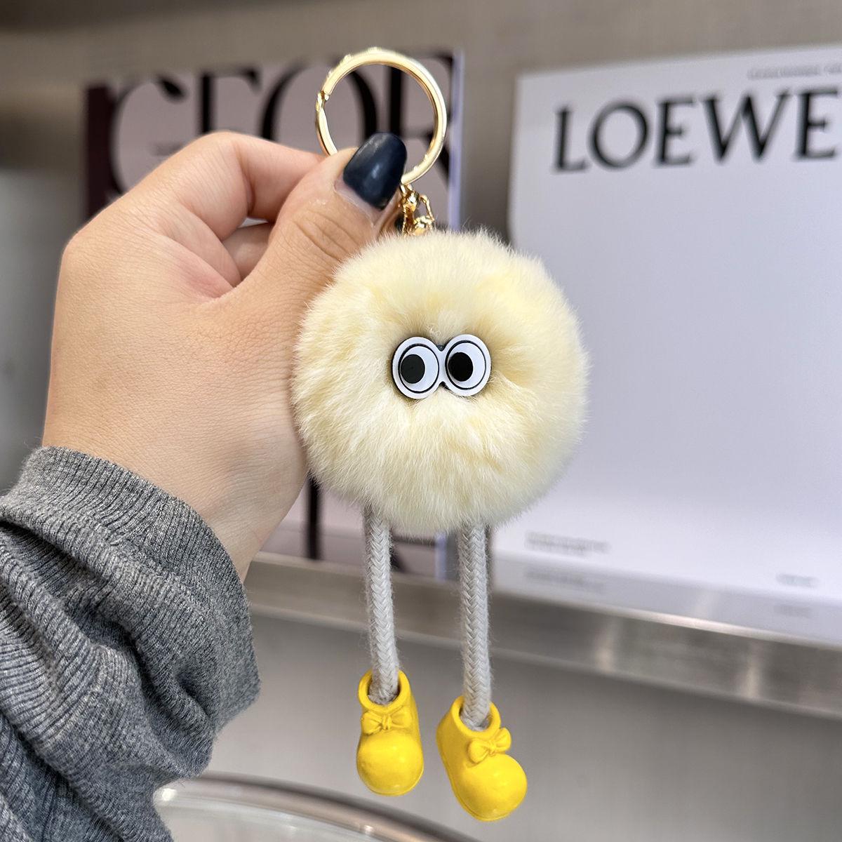 Adorable Faux Mink Fur Black Ball Keychain Pendant for Bags Cross-eyed Long-legged Elf бежевый