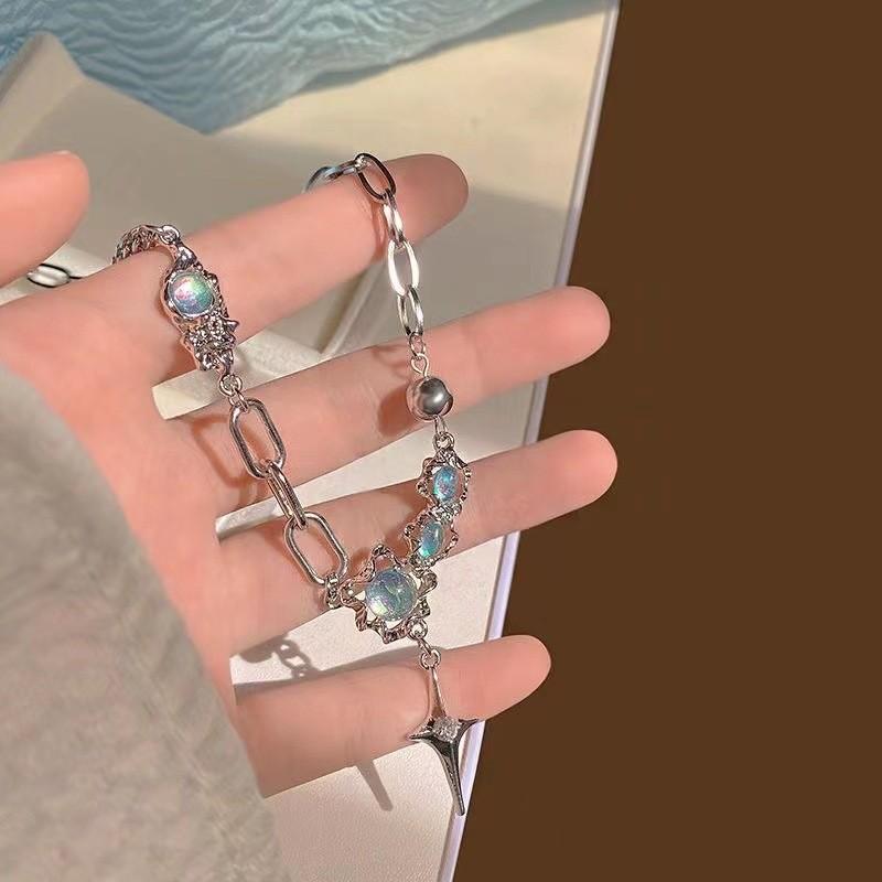 17KM Simple Cross Necklace for Women Elegant MoonStone Crystal Silver Necklaces Chain Accessories Jewelry