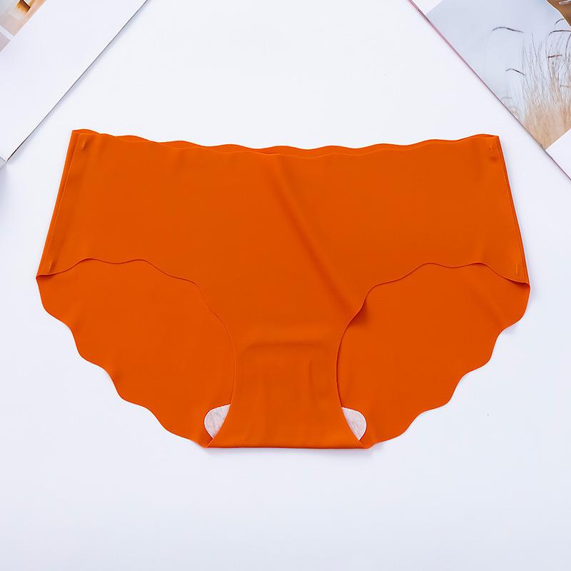 Fashionable Women's Underwear Wave Edge Solid Color Comfortable Breathable Summer Thin Low Waist Plus Size Women's Triangle Panties