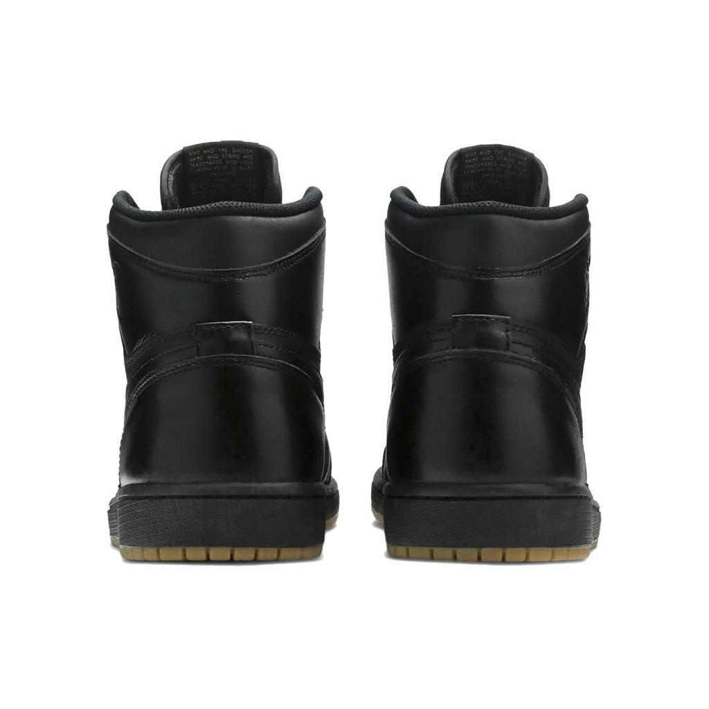 Jordan 1 Retro Black Gum 555088-020