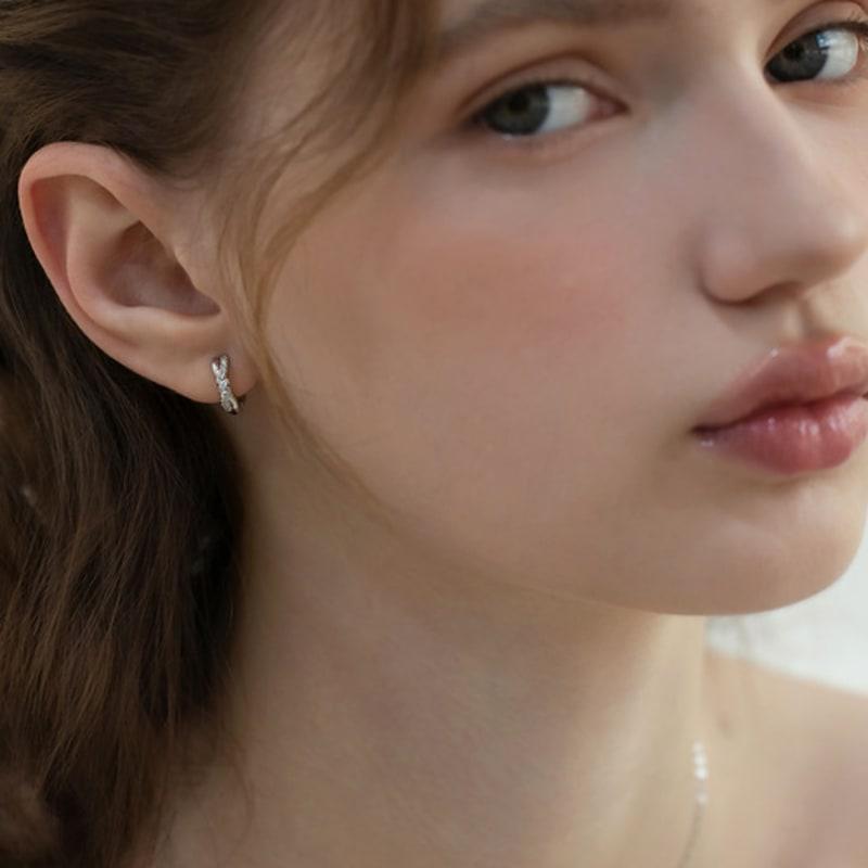 Tatiana (925 Silver) Liora Wave Hoop Earrings EC3209