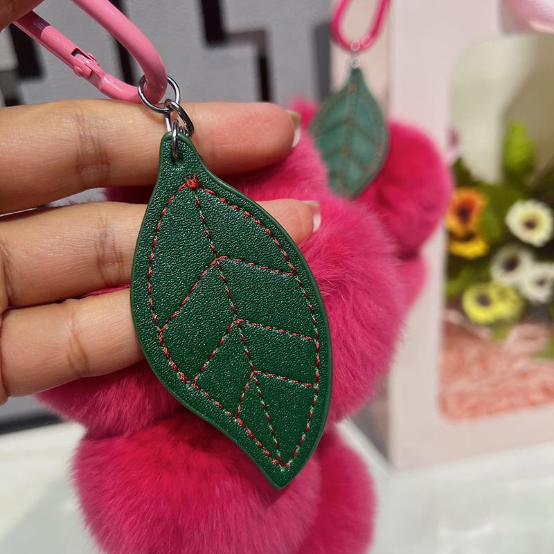 Lovely Grape Pom Poms Keychains Fluffy Ball Keychain Fluffy Ball Keyring Car Key Chain Pendant Accessories