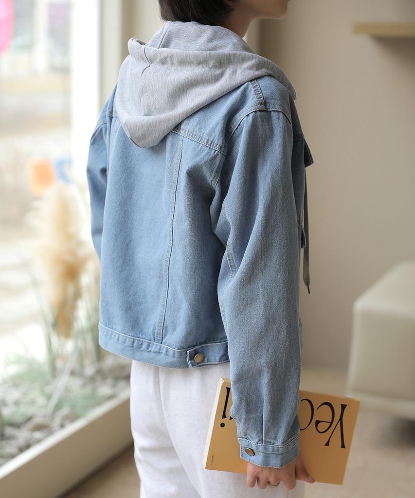 Bbaebbae Detachable Hood Button Crop Denim Jacket
