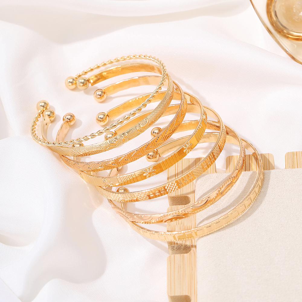 7PCS Women's Zircon Set, Women's Fashion Leisure Bracelet Set, Suitable for Daily Wear, On Holiday Gift for Friends