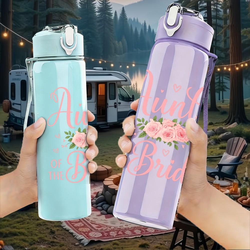 1PC Aunt Of The Bride Floral Script 750ml Color Plastic Sports Water Bottle Leakproof Flip Straw Lid Suitable for Sports Office Home Use