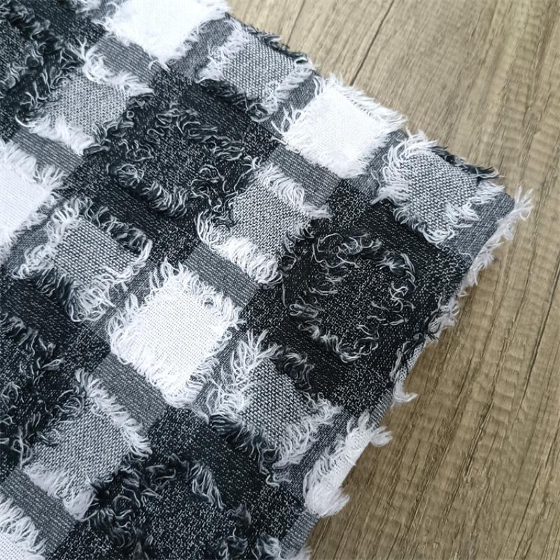 

100x150cm Tassels Square Plaid Pattern Yarn-dyed Jacquard Fabric for DIY Sewing Fashion Dress Texture Fabric Designer Fabric 100x150cm