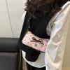 Fashion Casual Oblique Span Bag New Niche Design Bow Crescent Armpit Bag Seersucker High Value Shoulder Bag