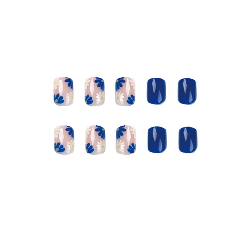 24 Pieces Wear Nail Short Blue and White Flower Nail Piece Nail Patch Nail Piece Removable Nail Nail Nail