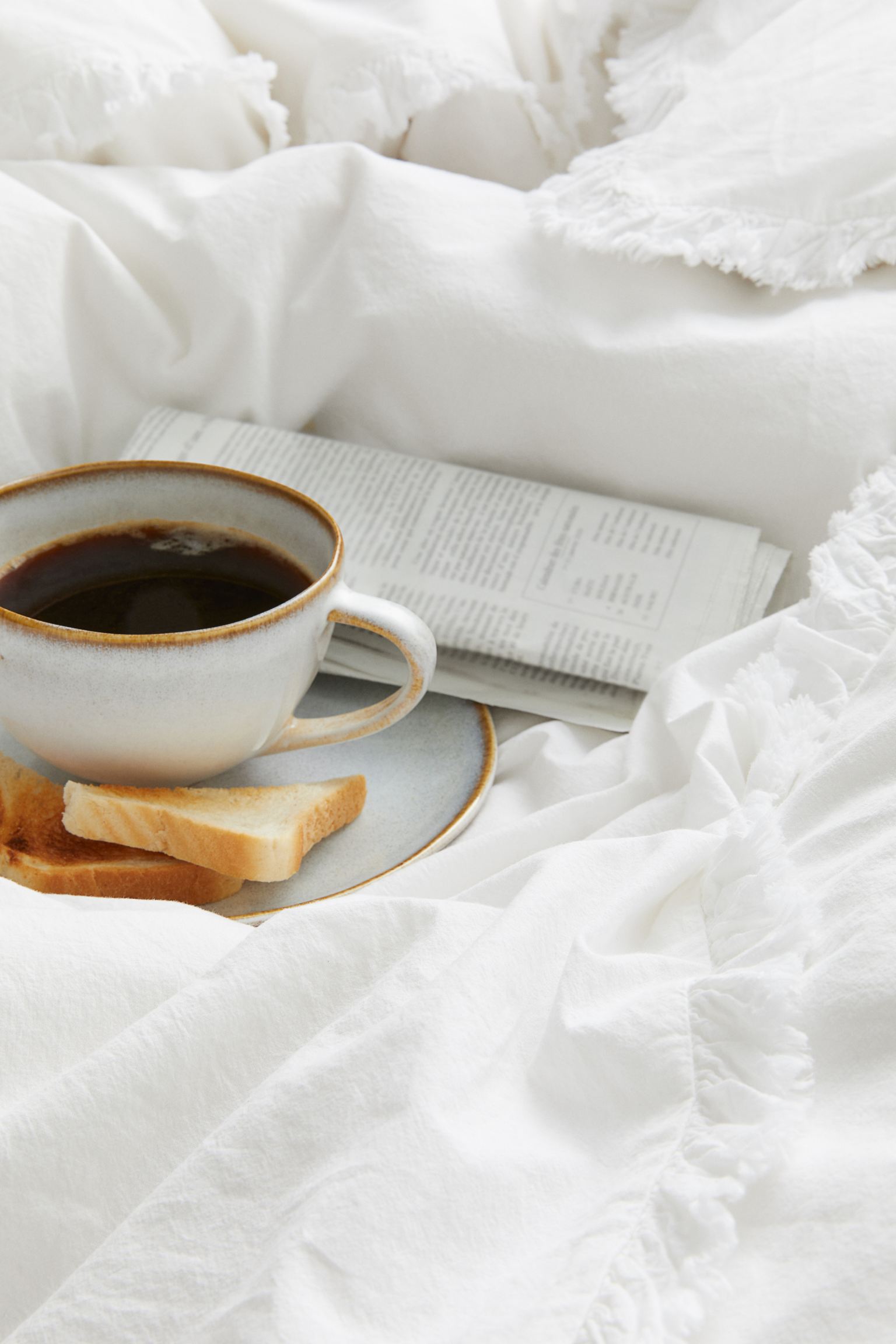 

Комплект двуспальных пододеяльников с оборками и пододеяльниками размера «king-size»