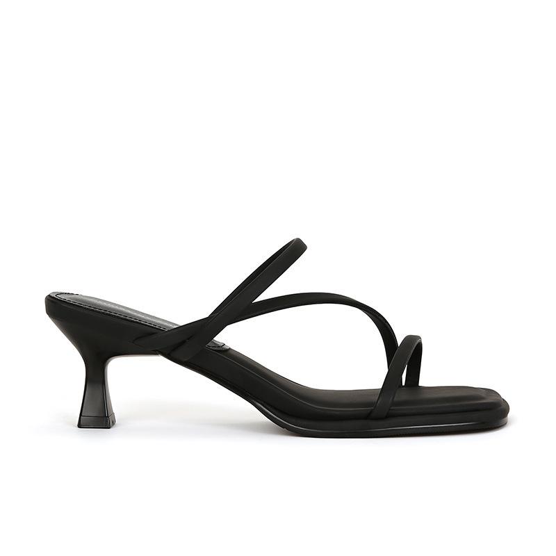 

Sheepskin~ Su Yinyin has the same minimalist temperament, square head, thin strap, kitten and cool slippers, and women wear slippers and high heels. 35