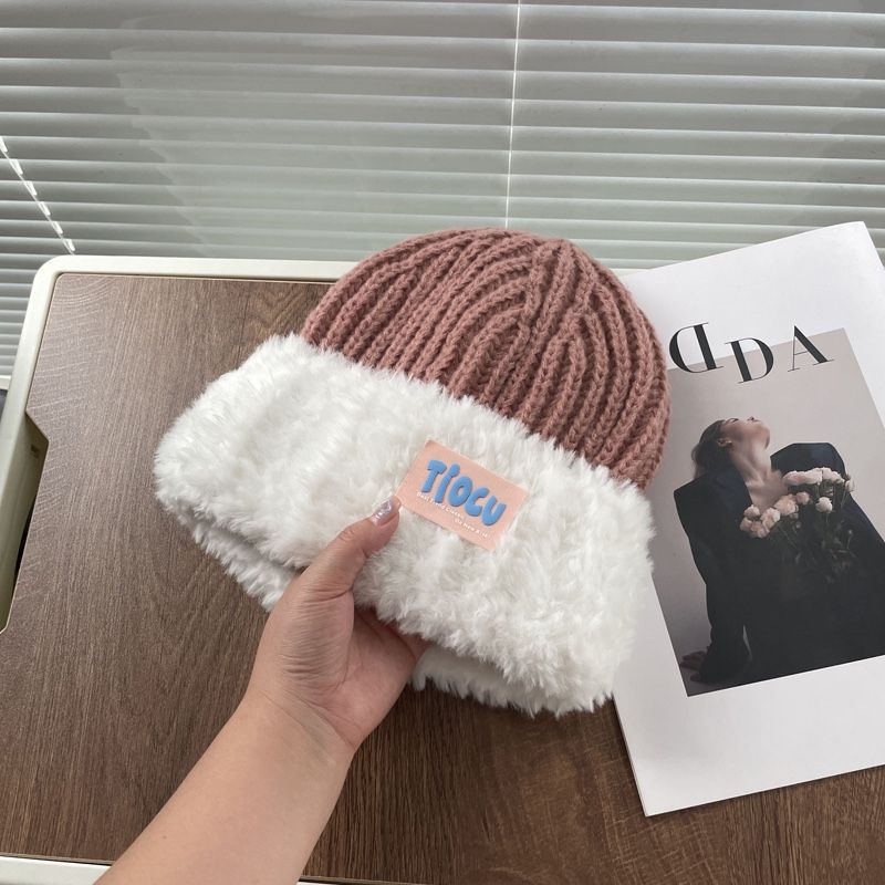 Plush Hat Women's Autumn and Winter Warm New Thickened Knitted Hat Big Head Circumference Ear Protection Versatile Face Small Wool Hat Tide