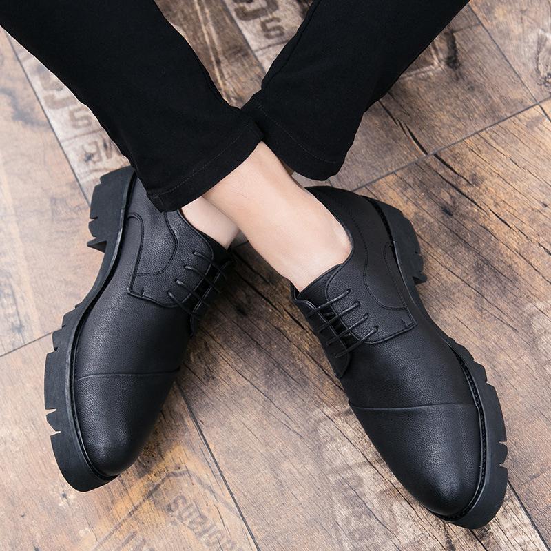 Leather Shoes Men's Spring and Autumn British Casual Trend Business Dress Engraved Youth Suit Wedding Shoes Men's Shoes