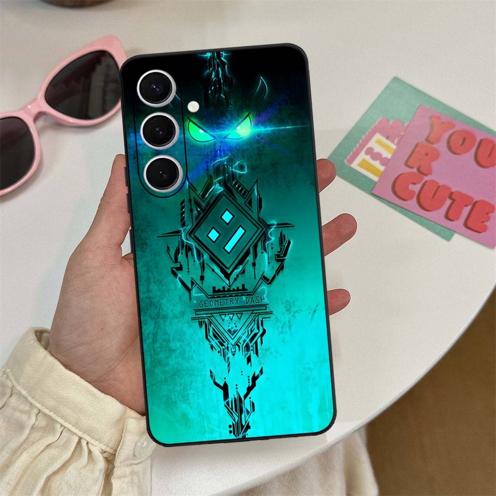 Game Geometry Dash Phone Case For Samsung S 24 Fe 25 Ultra Plus 20 Lite 21 30 22 23 24 22 Ultra 5G Fundas