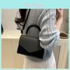 Minimalist Pusimple Color Small Square Bag With Shoulder Strap For Daily Use