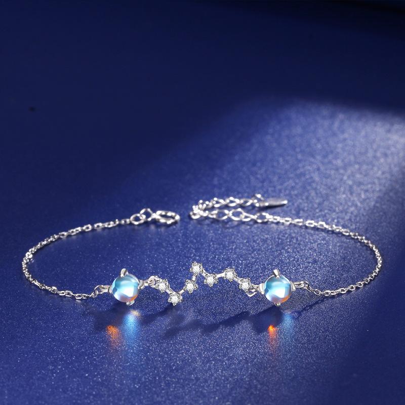 

Новая корейская версия нишевый дизайн браслет Большая Медведица женский милый лунный камень браслет студент