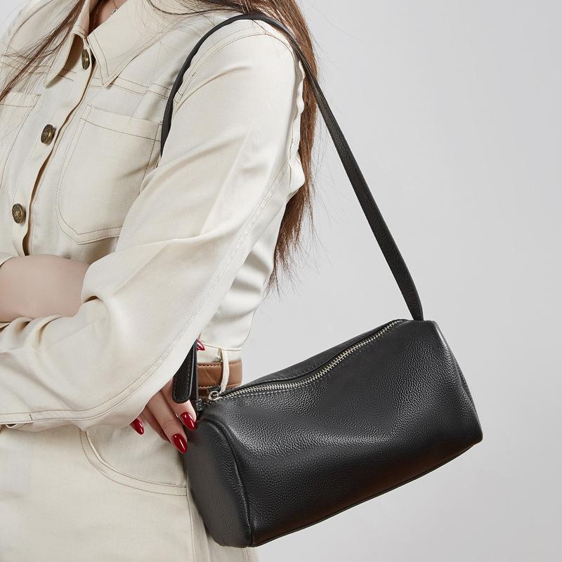High Texture Underarm Bag Women'S Foreign Style Cylinder Bag Versatile Shoulder Bag Hand Carry Messenger Bag