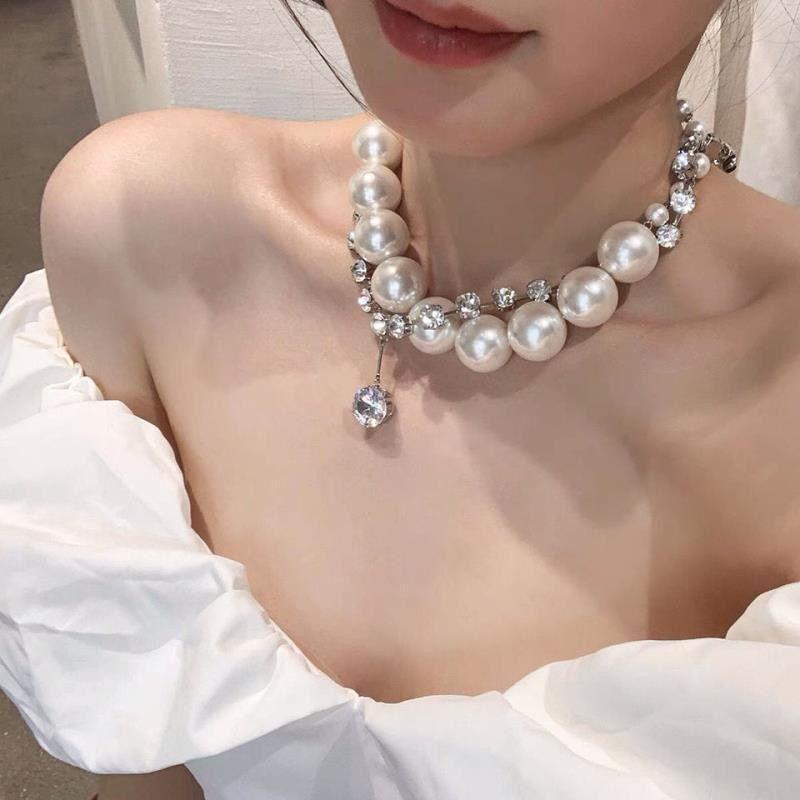 Elegant European & American Style Large Pearl Necklace - Luxurious, Unique Design Clavicle Chain for Women