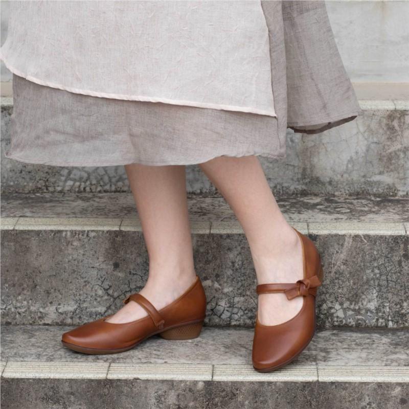 Johnature Ekte Lær Damepumps Retro Sauskinn Myksålede Komfortable Mellomhælede Sko