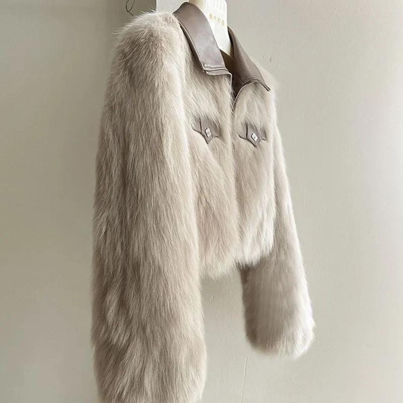 Giacca da Donna Corta in Pelle PU con Design Colletto in Pelliccia Sintetica di Volpe a Maniche Lunghe Giacca da Strada Top Casual Caldo Pelliccia Outwear