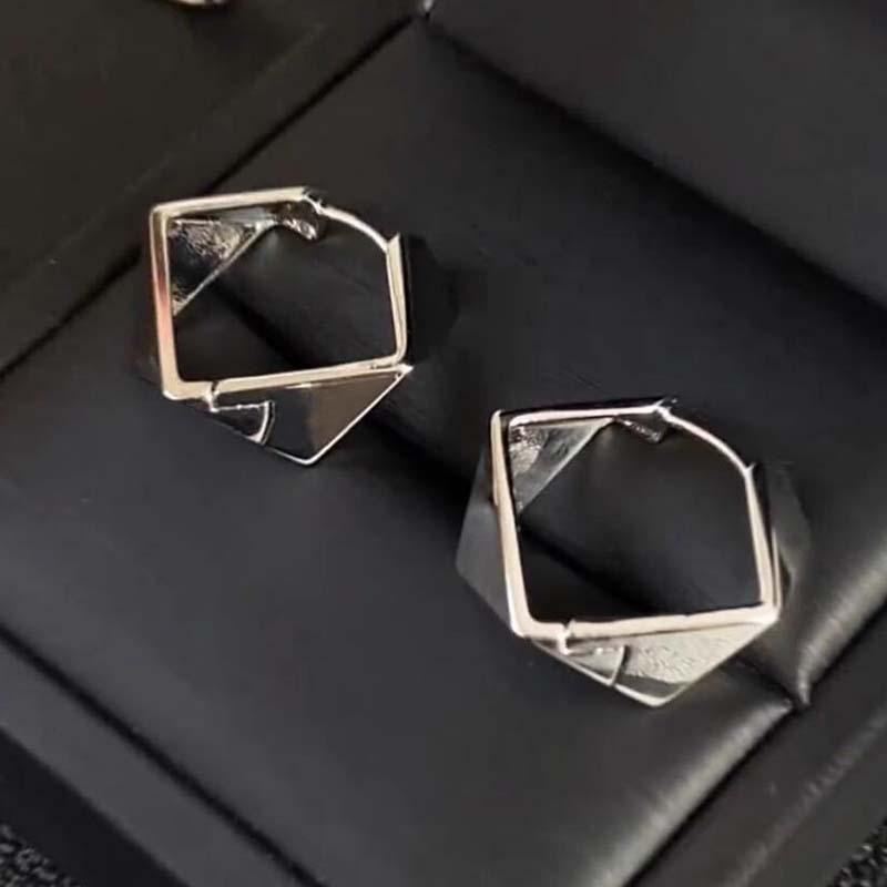 Female Irregular Diamond Shaped Simple Cool Style Niche Earrings