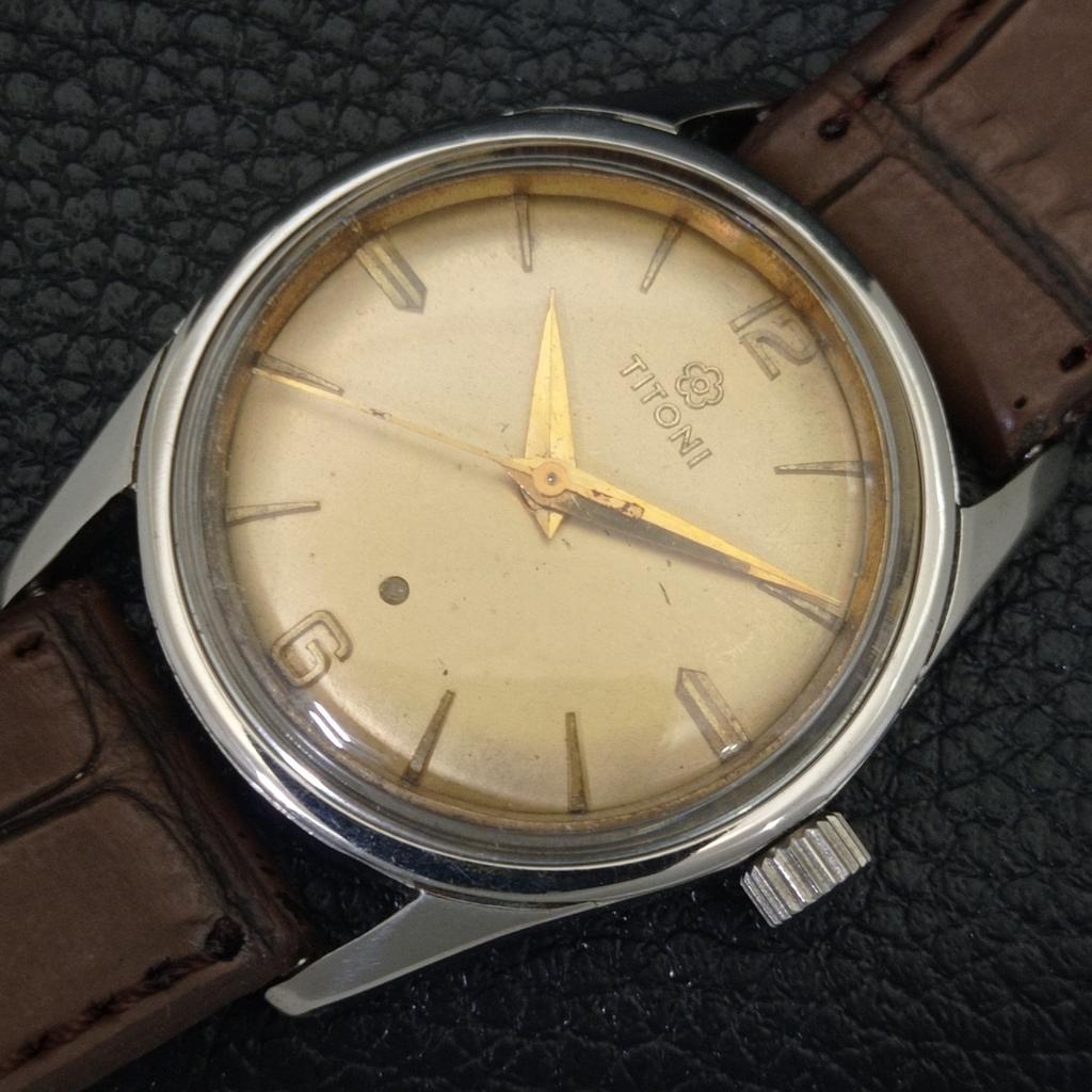 VINTAGE TITONI HAND-WINDING SWISS MENS ORIGINAL DIAL WATCH A703222-1