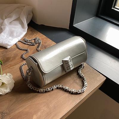 Niche Armpit Bag Women's New High-end Chain Crossbody Bag Versatile Small Square Bag