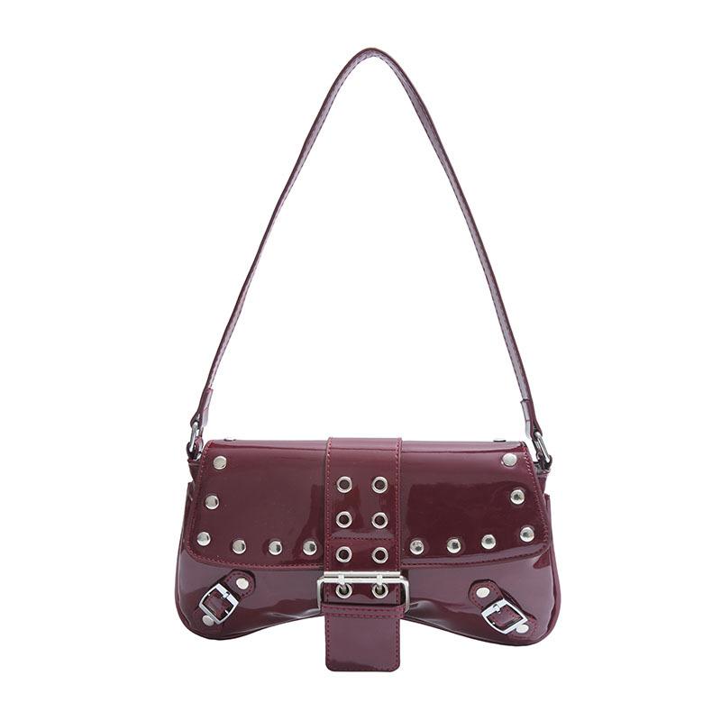 

Новый нишевый дизайн, универсальный стиль, наплечная сумка, женская популярная мода Spice Girl, темпераментная изысканная сумка-багет с заклепками, сумка подмышку красный