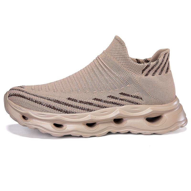 Men's and Women's Sports and Fitness Large-size Mesh Shoes, Simple Fly-woven Elastic Mesh, Breathable One-pedal Socks, Black Shoes.