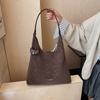 Autumn large-capacity portable commuter bag women's new pu bucket bag simple shoulder armpit bag