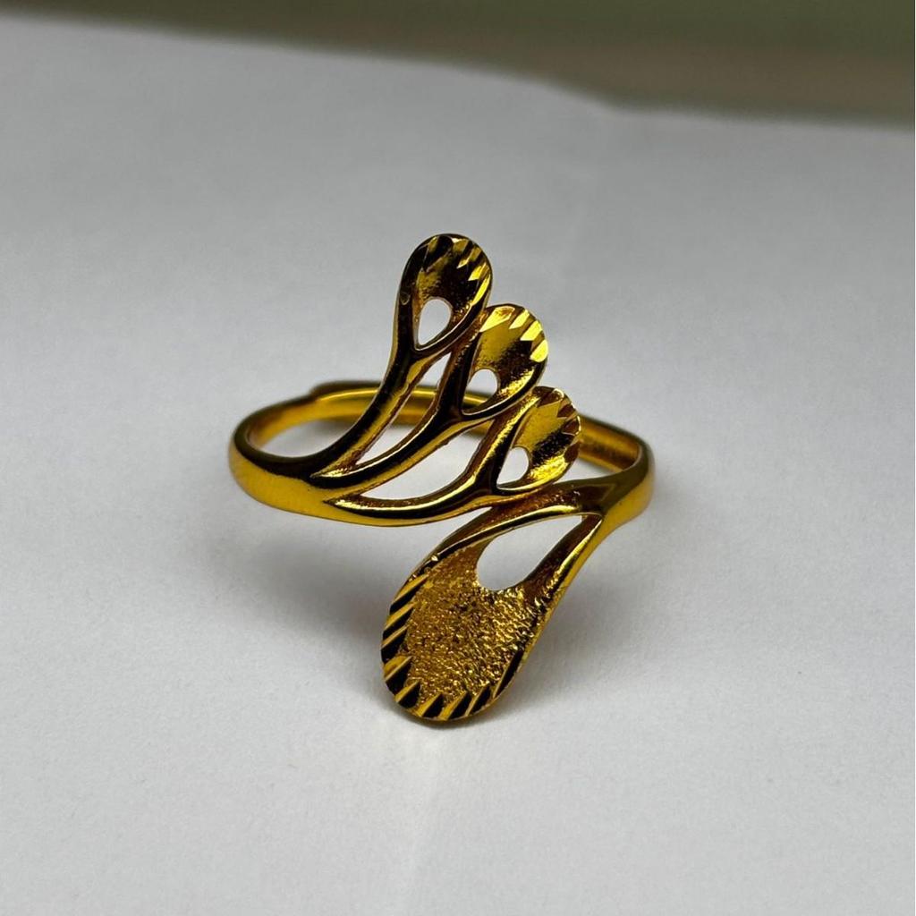 Vietnam Sand Gold Floral Wedding Ring for Women - Classic Fashion Jewelry