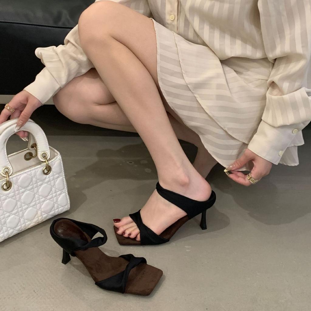 New sexy high-heeled sandals for women's summer wear square head open-toed sandals with stiletto sandals