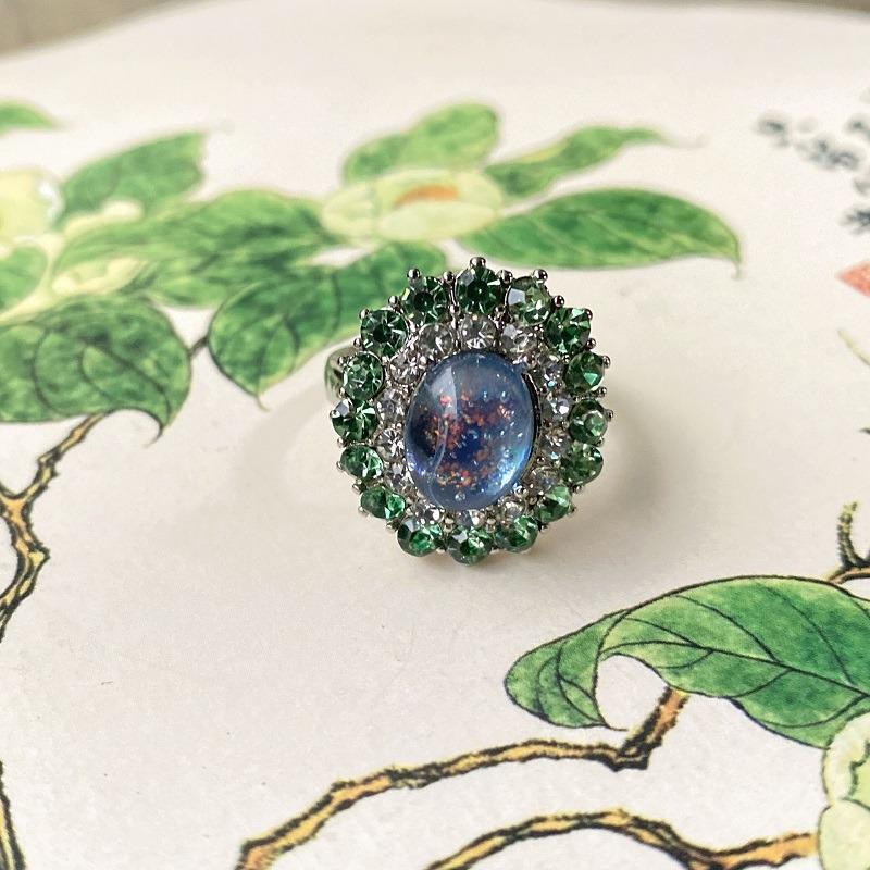 Luxury Diamond Inlaid Sea Blue Opal Earrings Female Ins Oval Elliptic Earrings French Premium