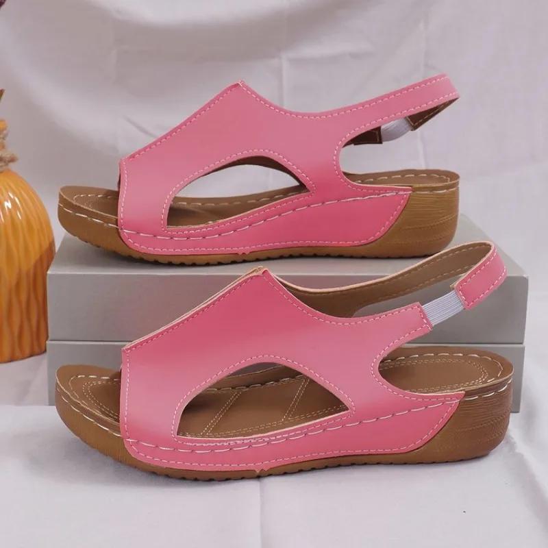 Mode Klassieke Retro Dames Sandalen 2024 Zomer Peep Toe Casual Outdoor Slippers Comfortabele Sleehak Romeinse Dames Schoenen Sandalias De Mujer