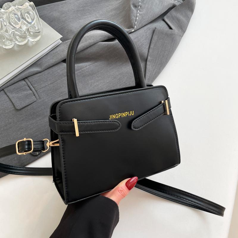 Fashion commuter handbag women s 2 new simple temperament small square bag versatile single shoulder messenger bag women s bag