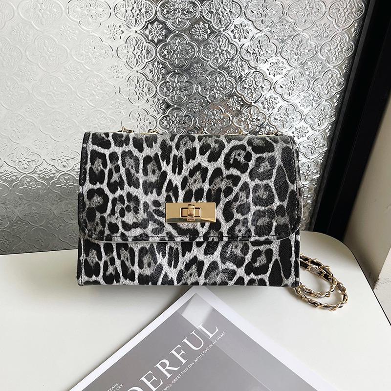 Spring new temperament trendy armpit leopard print retro shoulder bag beautiful messenger bag women's bag