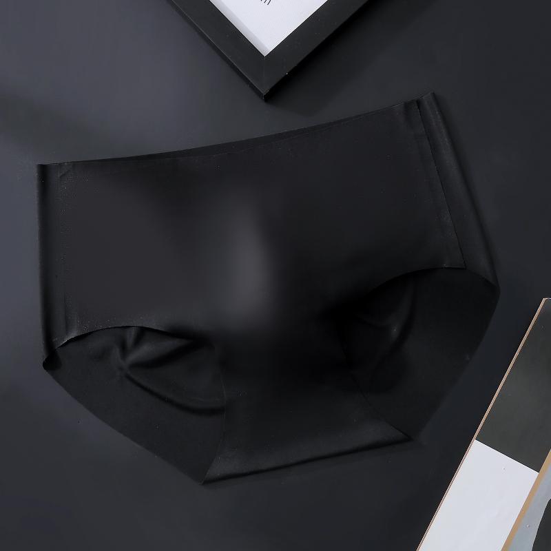 Men'S Underwear Ice Silk Seamless 3D U Convex Pouch Lingerie Underpants Breathable Briefs Ultra-Thin Sissy Lingerie