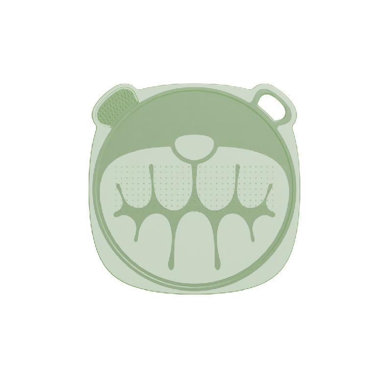 Silicone Little Bear Soft Cutting Board - Lightweight Chopping Board for Babies - Suitable for Cutting Fruits