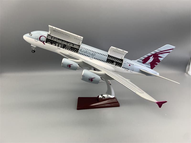 New 1:160 Scale Model Qatar A380 Airways Resin Openable Cabin Door Airplane With Light Landing Gear Collection Display Fans