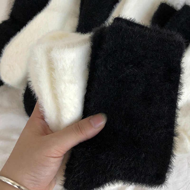 2025 new Women's Mink Fur Socks Knee High Calf Socks Plush Long Tube Sock Winter Thick Warm Long Sock Sleep Socks