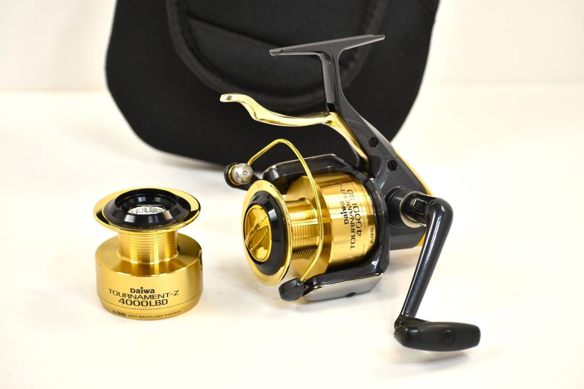 [USED]DAIWA Tournament Z 4000LBD Lever Brake Reel Made in Japan Spare Spool Excellent Condition