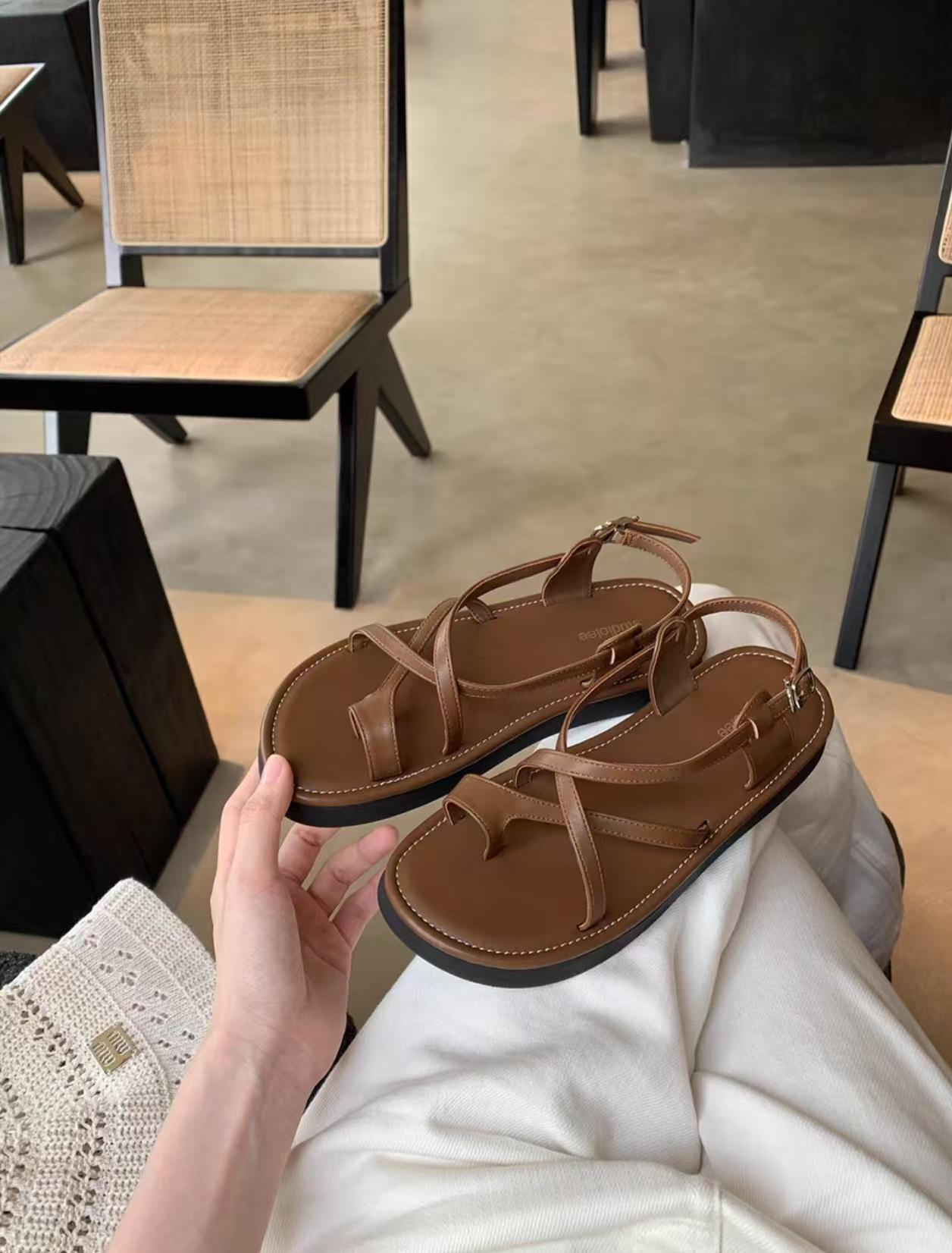 

Versatile Cross Buckle Cover Toe Soft Sole Niche Style Vacation Platform Sandals Women 40 коричневый