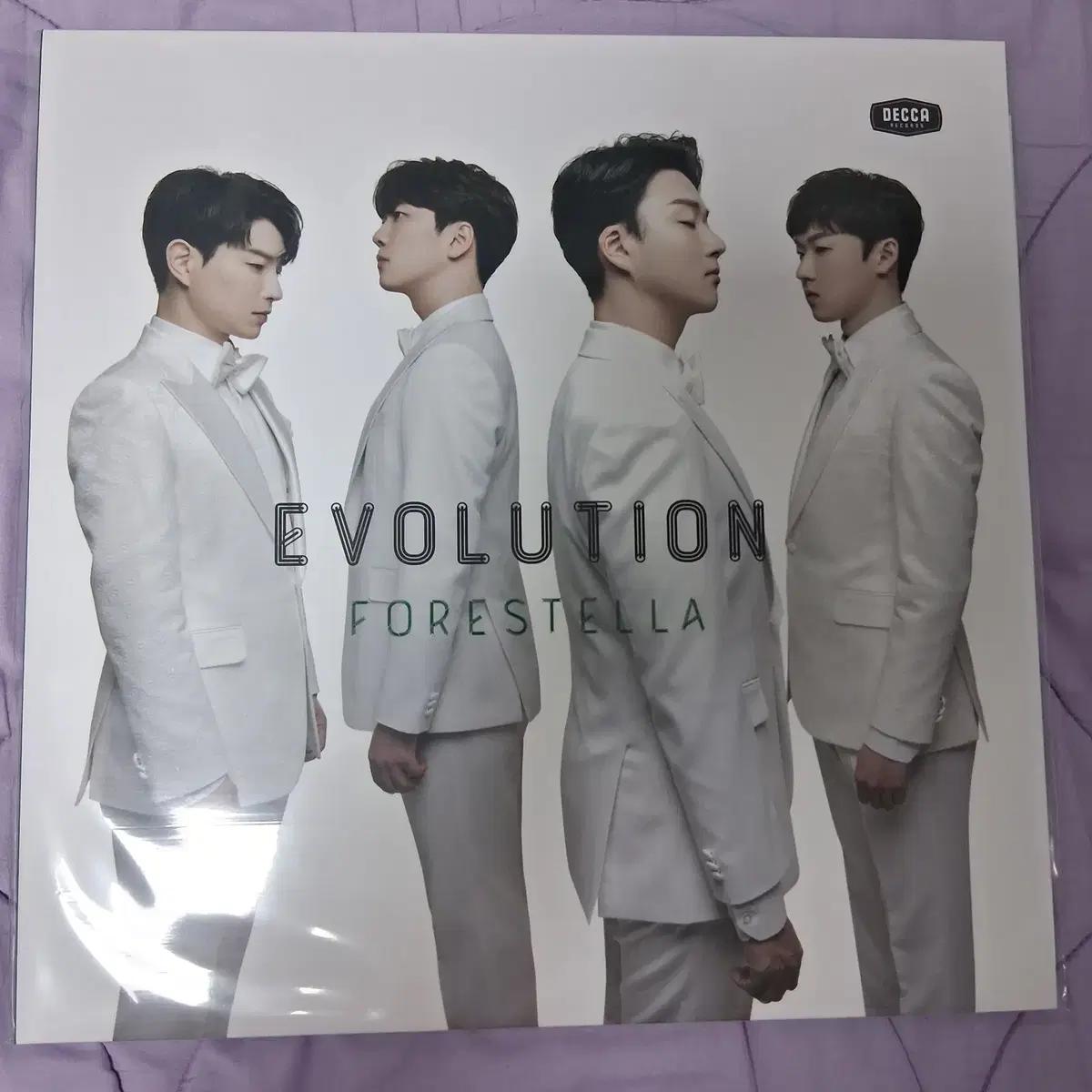 Forestella 1st Album Evolution White Color